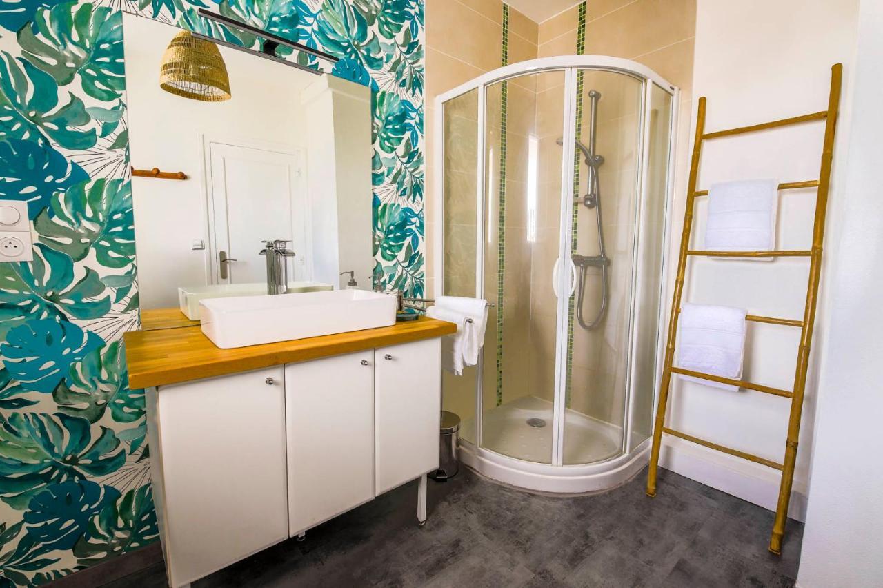 Appartement Rousseau - Centre Ville 5 Minutes Gare Тур Экстерьер фото